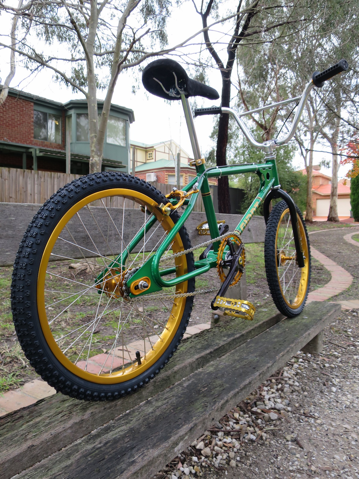 Blogging a Dead Horse